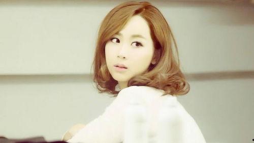 明星资讯网,揭秘娱乐圈最新动态，热点事件一网打尽！